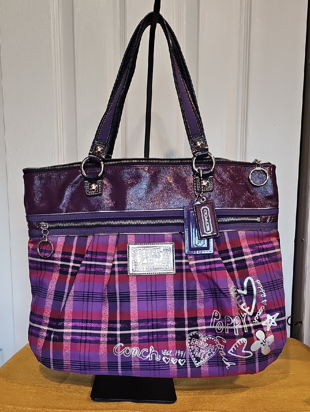 Coach Poppy Tartan Glam Large Tote EUC